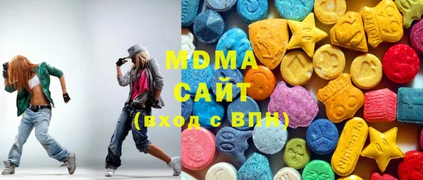 прущие крисы Лагань